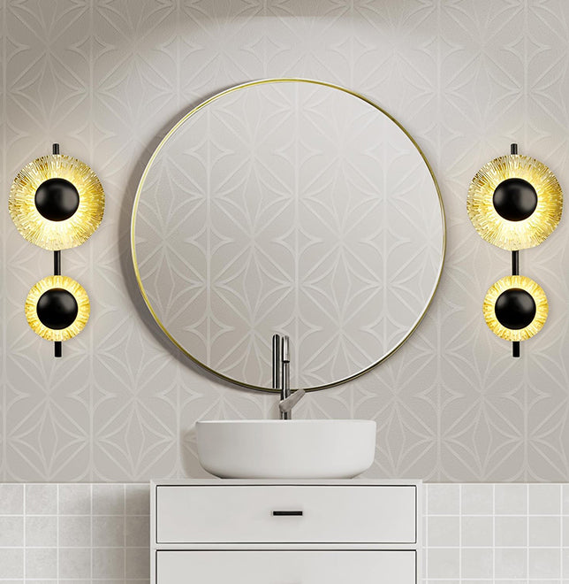 Solara Wall Light